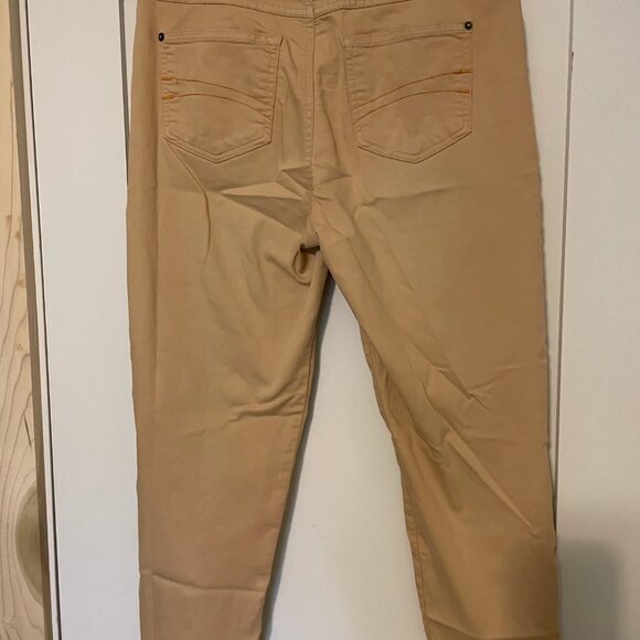 Brown Second Yoga Jeans - Picture 4 of 6